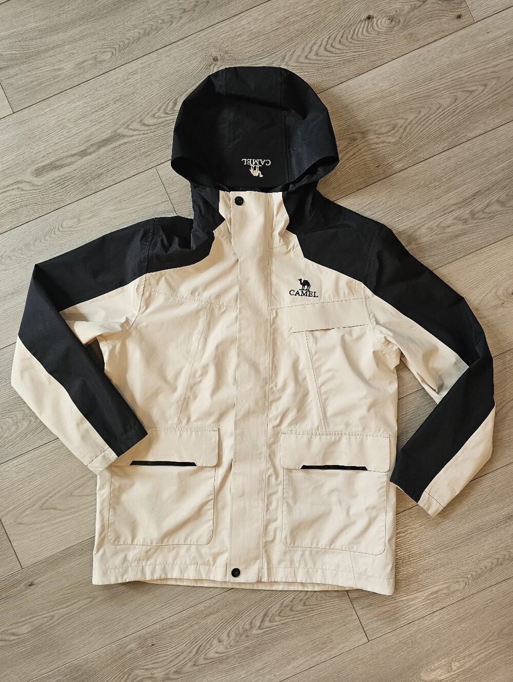 Camel Crown Lightweight Breathable Outdoor Technical Rain Shell Jacket Youth Lrg